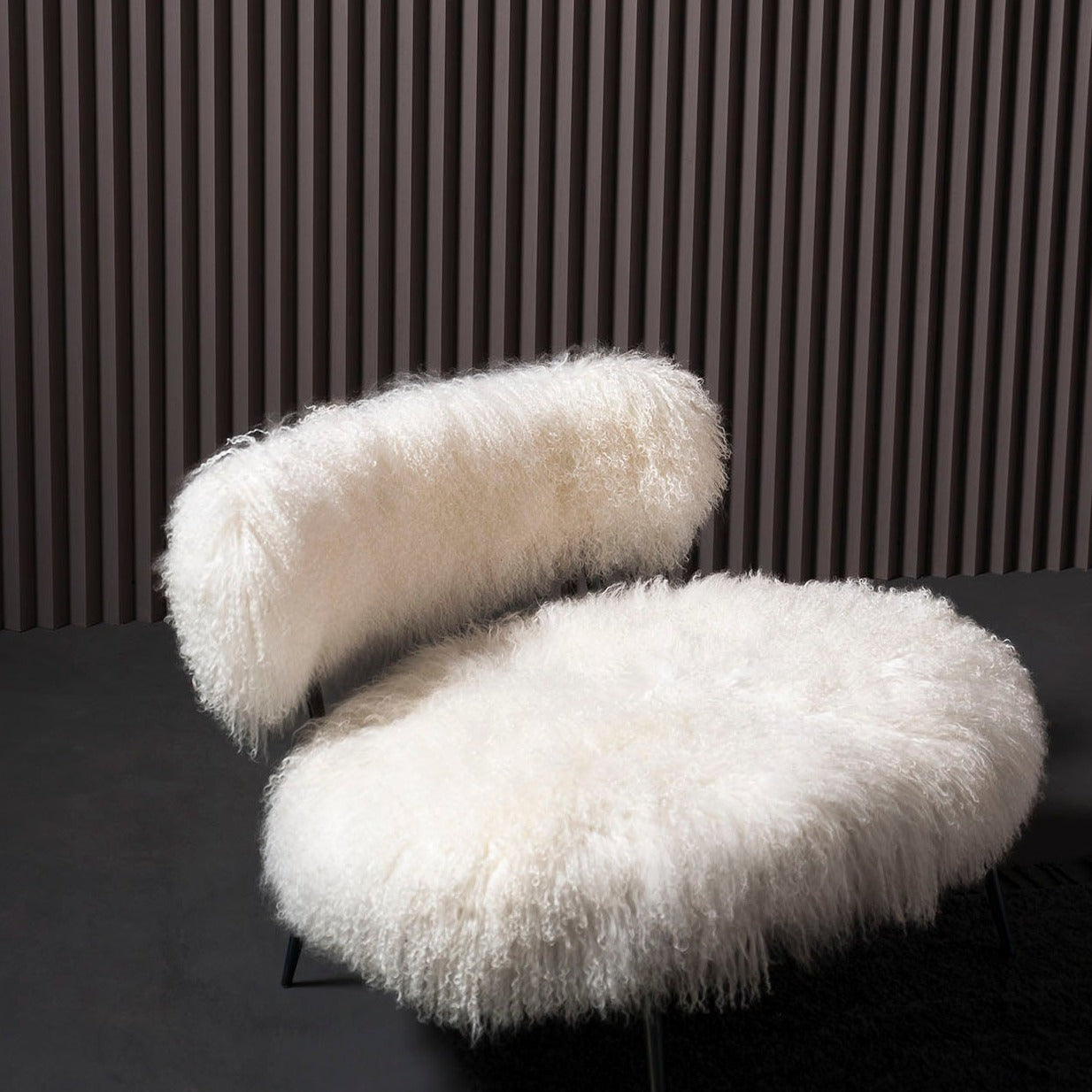 baxter - nepal mama armchair d
